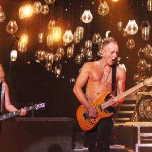 Still of Rick Savage and Phil Collen in Def Leppard Viva! Hysteria Concert (2013)