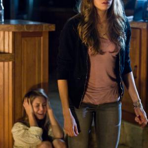 Still of Danielle Panabaker and Julianna Guill in Penktadienis, 13-oji (2009)