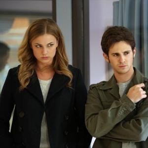 Still of Emily VanCamp and Connor Paolo in Kerstas 2011