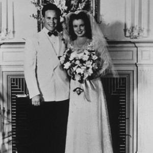 M.Monroe 1st husband Jim Dougherty at their wedding © 1942