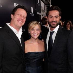 Gavin Hood, Reese Witherspoon and Omar Metwally attend the premiere of Rendition.