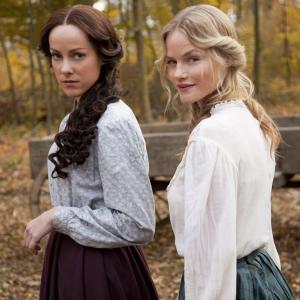 Still of Jena Malone and Lindsay Pulsipher in Hatfields amp McCoys 2012