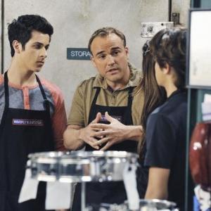 Still of David DeLuise David Henrie and Selena Gomez in Wizards of Waverly Place 2007