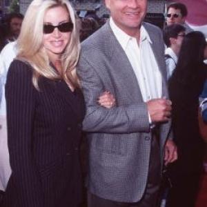 Kelsey Grammer and Camille Grammer at event of Anastasia 1997