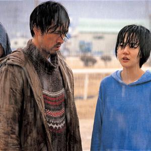 Still of Ohseong Yu and Sujeong Lim in Gakseoltang 2006