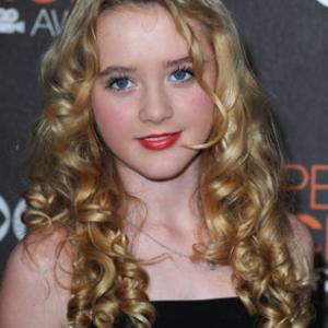 Kathryn Newton at event of The 36th Annual People's Choice Awards (2010)