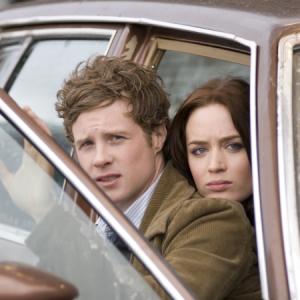 Still of Emily Blunt and Ashton Holmes in Wind Chill 2007