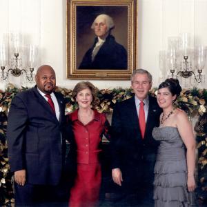 Dwayne Conyers, Laura Bush, George W. Bush, Pinguino Kolb