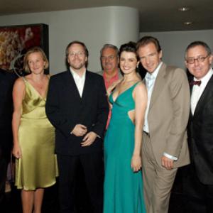 Ralph Fiennes, Rachel Weisz, Simon Channing Williams, David Linde, Fernando Meirelles, James Schamus and Gail Egan at event of The Constant Gardener (2005)