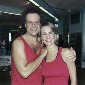 Nancy Harding rehearsing with Richard Simmons for his Super SweatinParty off the Pounds DVD