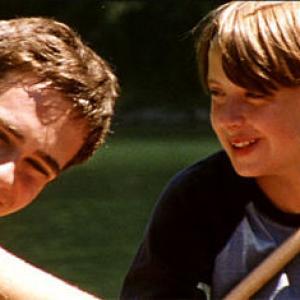 Still of Rory Culkin and Scott Mechlowicz in Mean Creek (2004)