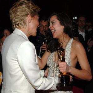 Sharon Stone and Marion Cotillard at event of The 80th Annual Academy Awards (2008)