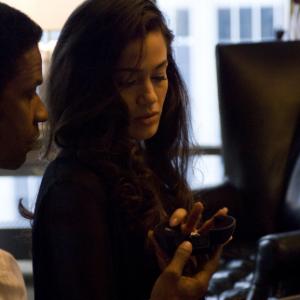 Still of Denzel Washington and Lymari Nadal in American Gangster (2007)