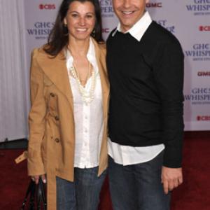 Chad Lowe and Kim Painter at event of Ghost Whisperer 2005