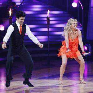 Still of Melissa Joan Hart in Dancing with the Stars (2005)