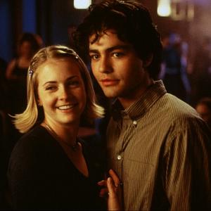 Still of Adrian Grenier and Melissa Joan Hart in Drive Me Crazy 1999