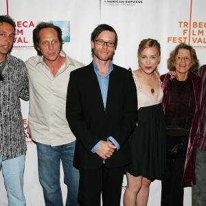 William Fichtner, Piper Perabo, Jackie Burroughs and Hawk Ostby
