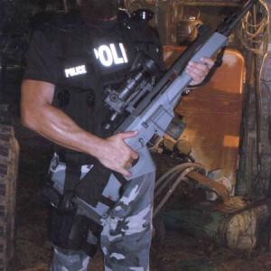Actor Gary Nickens as police sharpshooter Fanuti in 