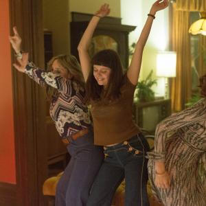 Still of Kristen Wiig and Bel Powley in The Diary of a Teenage Girl 2015