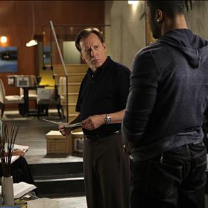 Still of James Woods Henry Simmons and Sophina Brown in Shark 2006