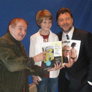 Russell Crowe & Ty Simpkins Foreign Press Association Next Three Days Press Conference NYC 2010
