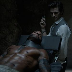 Ricky Whittle and Johnny Whitworth in The 100  human trials