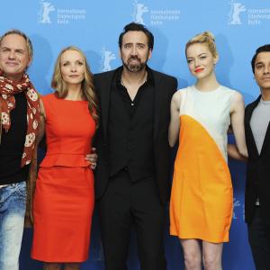 Nicolas Cage, Uwe Ochsenknecht, Kostja Ullmann, Emma Stone and Janin Reinhardt at event of Krudziai (2013)