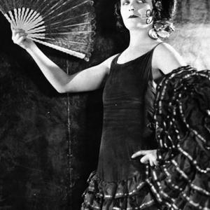 Still of Pola Negri in Carmen (1918)