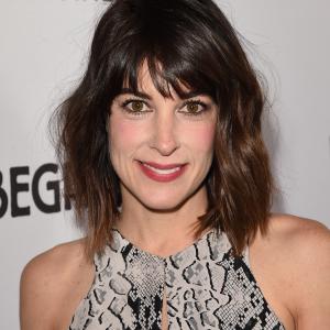 Lindsay Sloane at event of Adult Beginners 2014