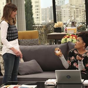 Still of Lindsay Sloane and Yvette Nicole Brown in The Odd Couple (2015)