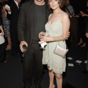Rachael Leigh Cook and Josh Brolin at event of Into the West 2005