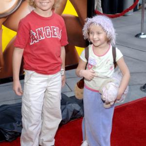Shane Baumel and Mikaila Baumel at event of Curious George 2006