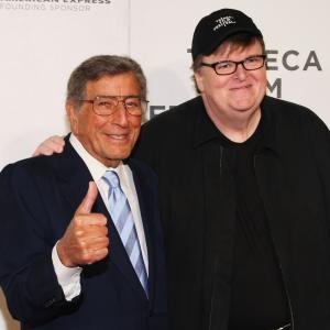 Tony Bennett and Michael Moore at event of The Zen of Bennett (2012)