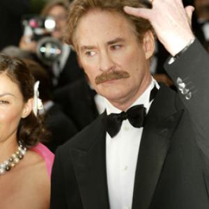 Ashley Judd and Kevin Kline at event of De-Lovely (2004)