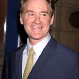 Kevin Kline at event of The Emperors Club 2002