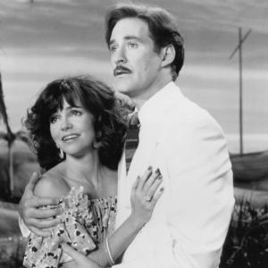 Still of Kevin Kline and Sally Field in Soapdish 1991