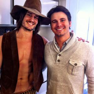 Edward Finlay (as Van Helsing) with Jason Ritter on the set of NTSF:SD:SUV.