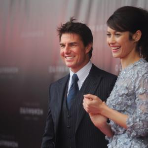 Tom Cruise and Olga Kurylenko at event of Uzmirstieji 2013