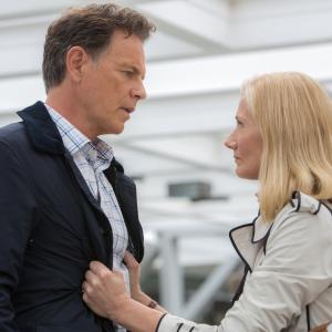 Still of Joely Richardson and Bruce Greenwood in Begaline meile 2014