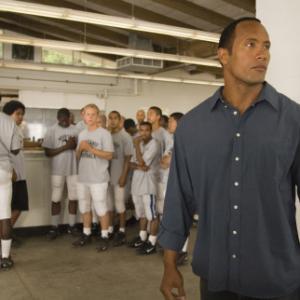 Still of Dwayne Johnson in Gridiron Gang (2006)