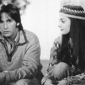 Still of Emilio Estevez and Kimberly Williams-Paisley in The War at Home (1996)