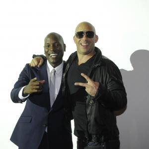 Vin Diesel and Tyrese Gibson at event of Greiti ir isiute 5 (2011)