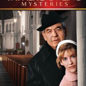 Tom Bosley and Tracy Nelson in Father Dowling Mysteries 1989
