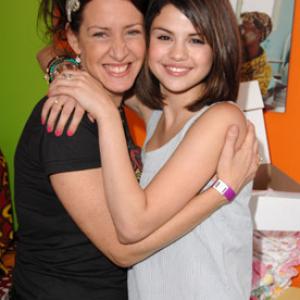 Joely Fisher and Selena Gomez