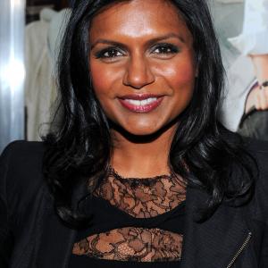 Mindy Kaling at event of Be isipareigojimu 2011