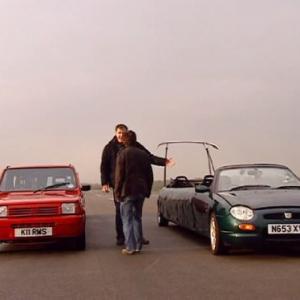 Still of Jeremy Clarkson and Richard Hammond in Top Gear: Episode #9.6 (2007)