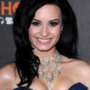 Demi Lovato at event of The 36th Annual Peoples Choice Awards 2010