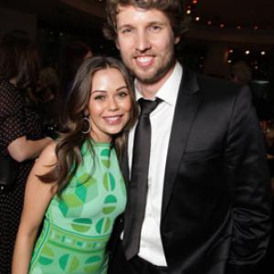 Alexis Dziena and Jon Heder at event of When in Rome (2010)