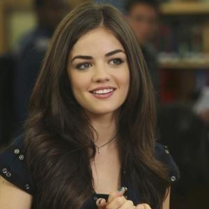 Still of Lucy Hale in Jaunosios melages (2010)