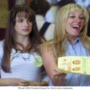 Still of Haylie Duff and Emily Dunn in Napoleon Dynamite 2004